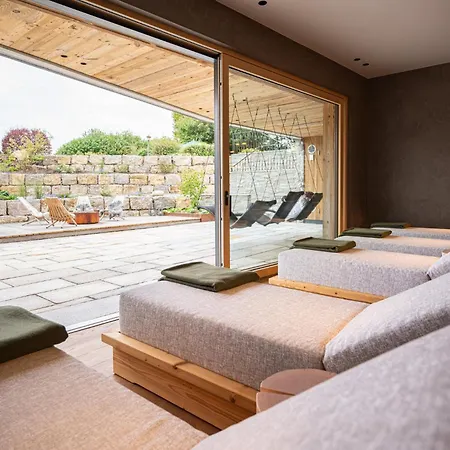 Hotel Johanneshof 4*